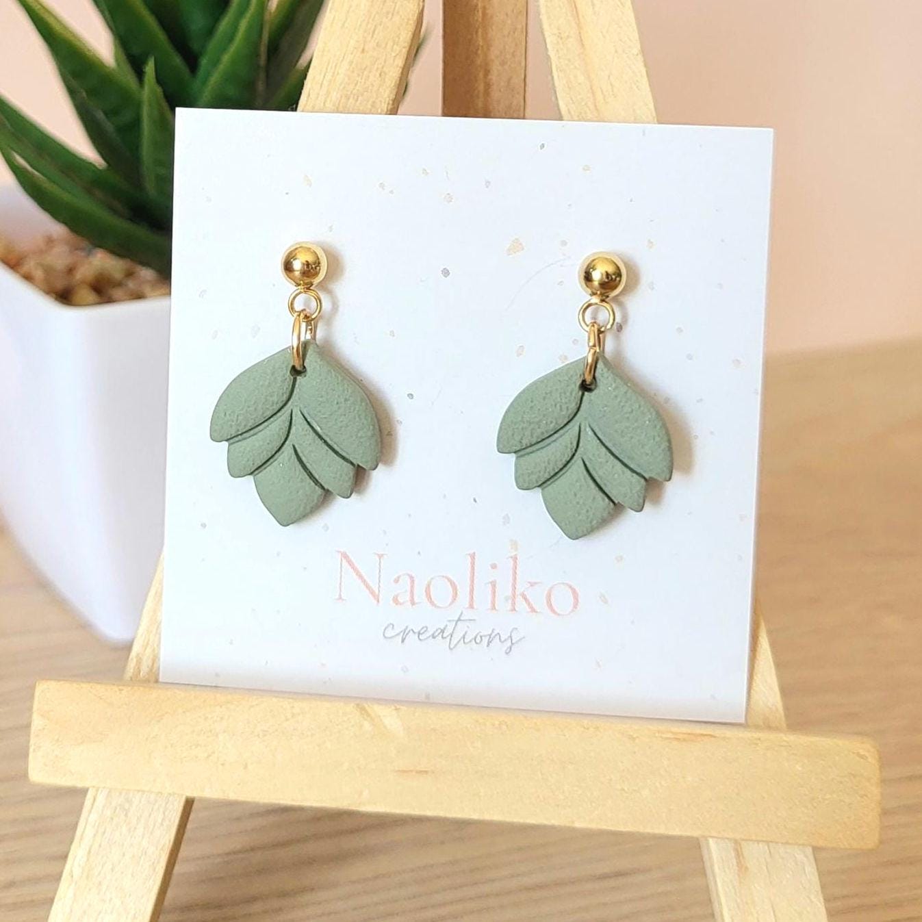 Boucles d'oreilles en argile polymère Sara| Attaches et tiges plaquées or | Style organique | Handmade Earrings | Gold plated findings