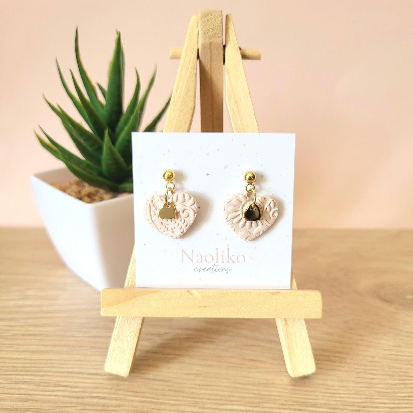Boucles d'oreilles en argile polymère Ariel | Attaches et tiges plaquées or | Style douceur | Handmade Earrings | Gold plated findings