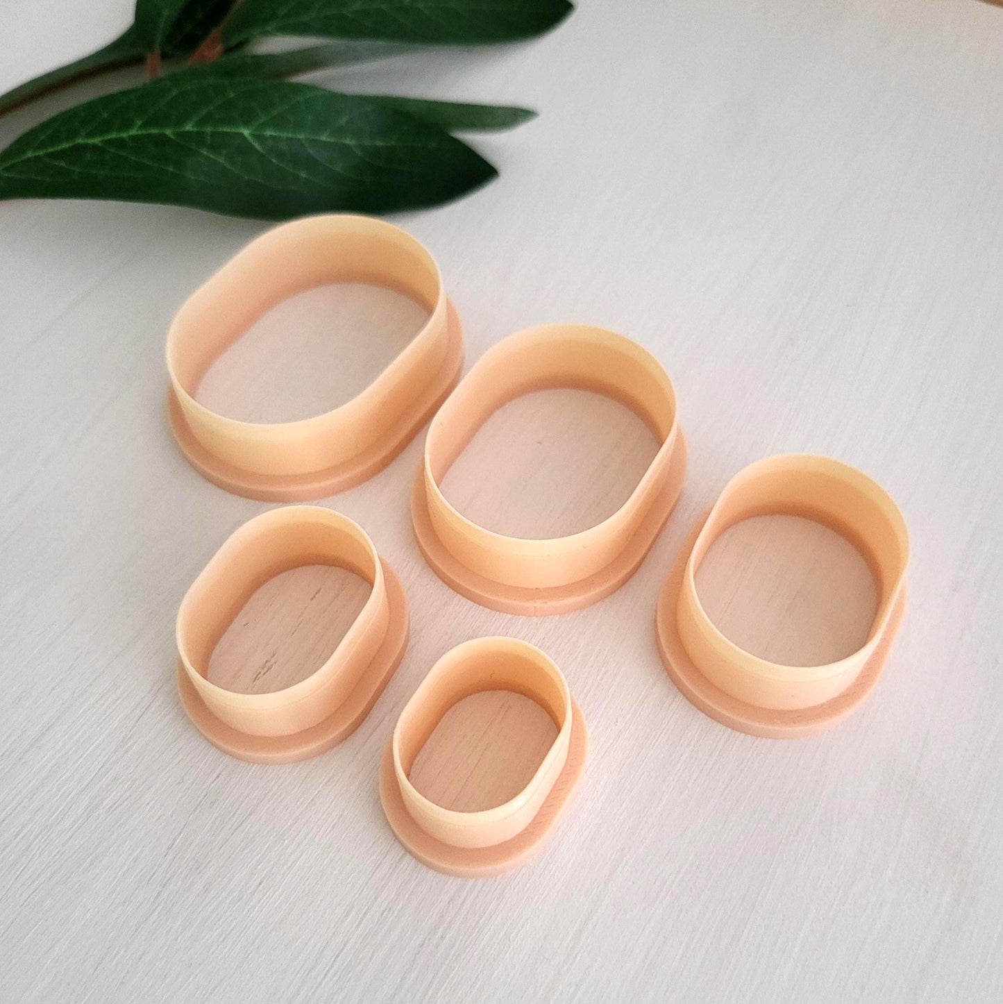 Emporte-pièce de Capsule Large pour argile polymère | Ensemble de 5 | Short Capsule cutters, set of 5 | Polymer clay tool